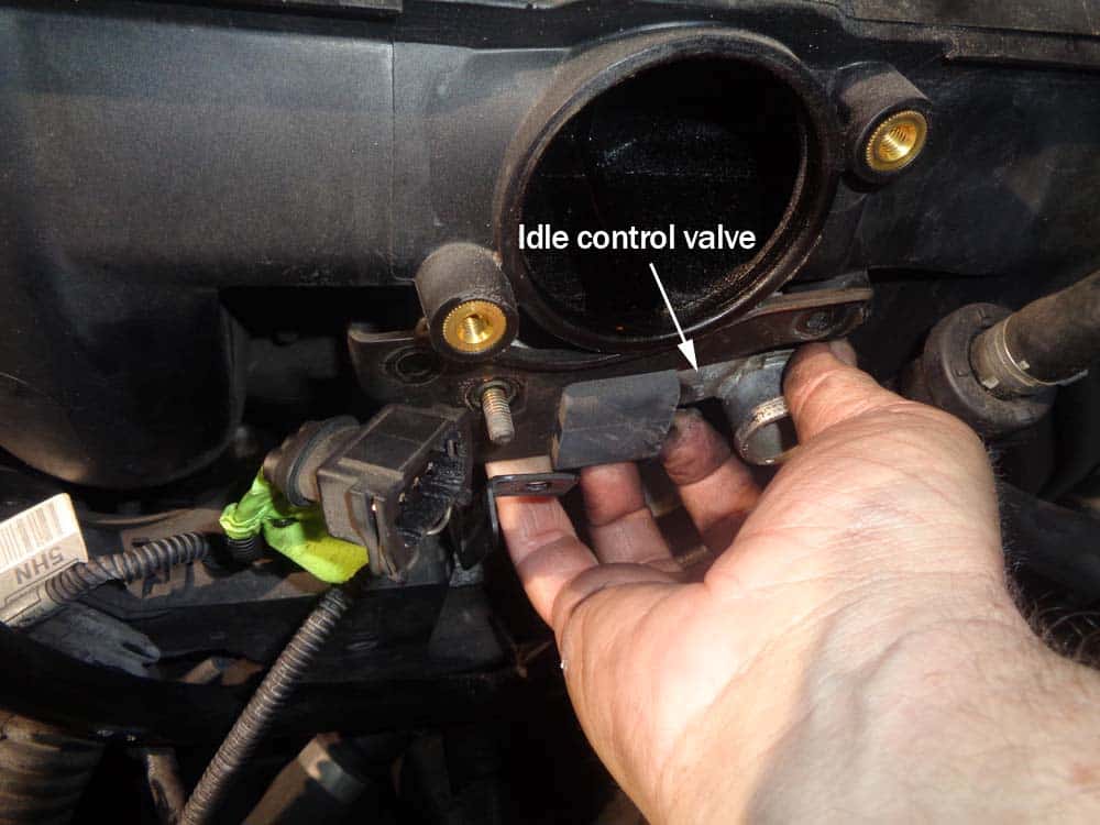 See C2017 repair manual
